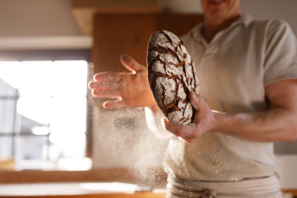 Bake med surdeig: En guide til den perfekte gjærfrie bakingen